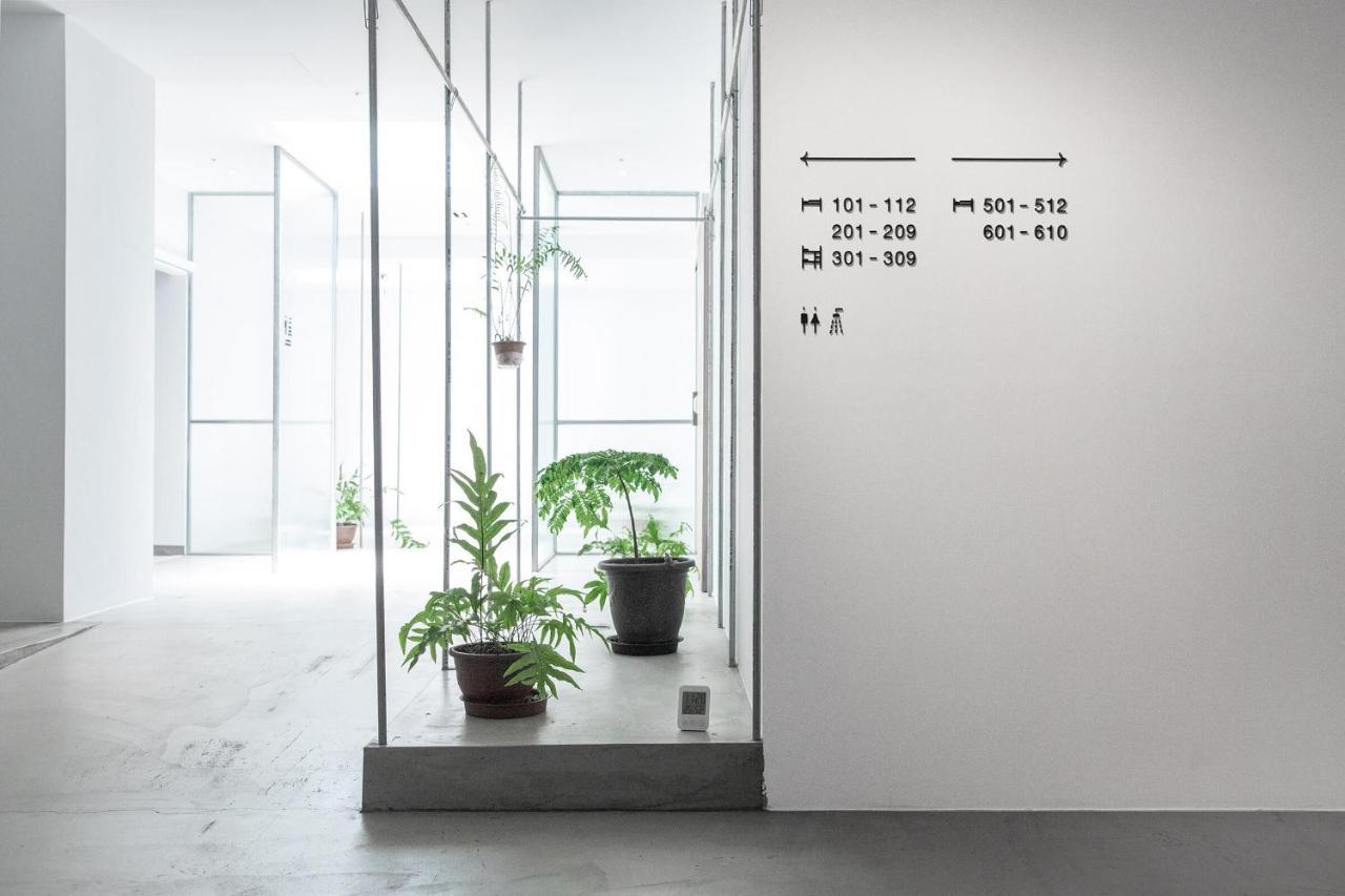 Star Hostel Taichung Parklane Экстерьер фото